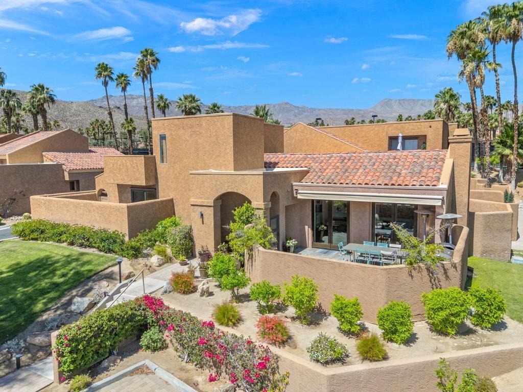 49069 Mariposa Drive - Photo 0