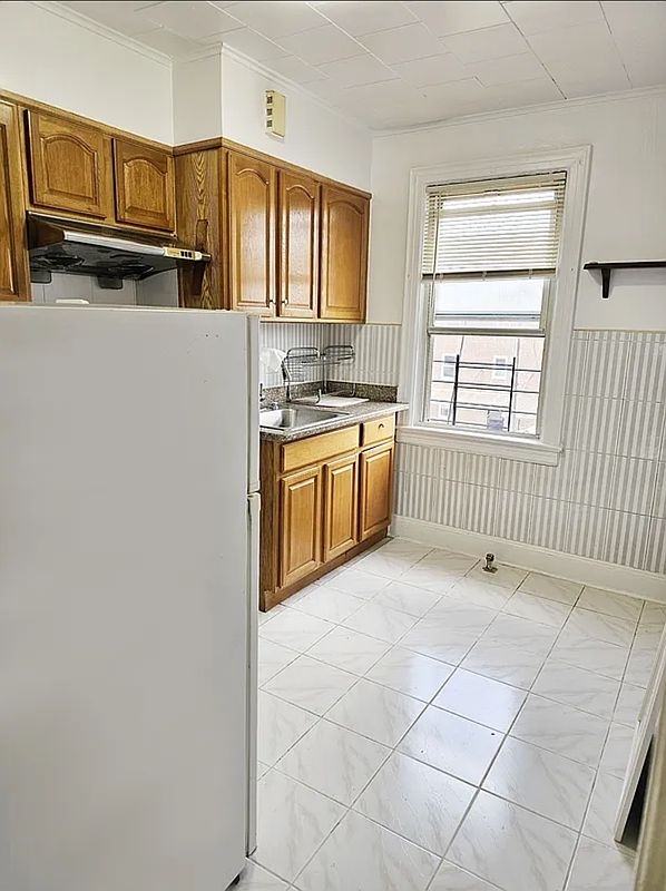71st Street - Photo 4