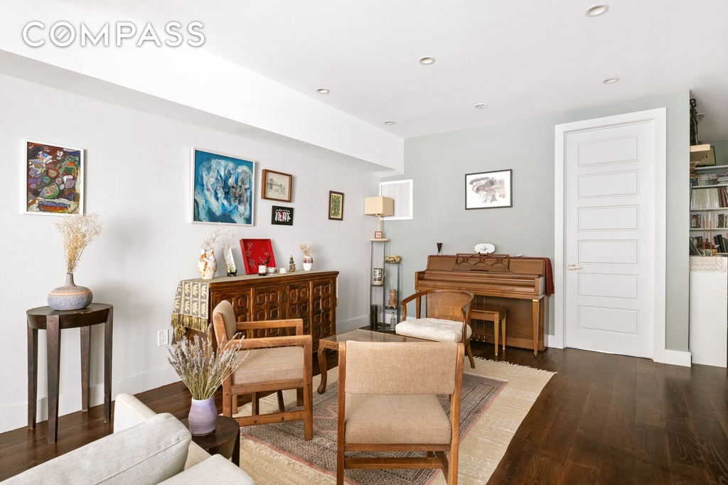 Wolcott Street - Photo 1