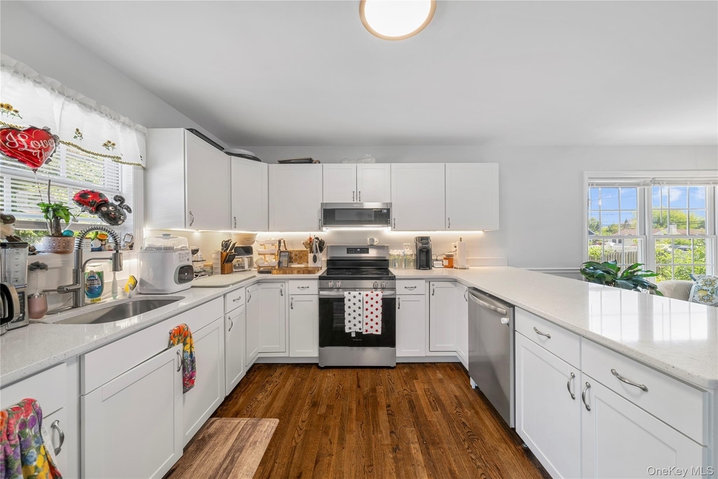 39 Seymour Drive - Photo 13