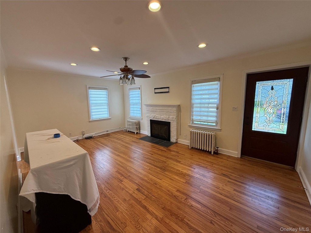 730 Cottage St - Photo 3
