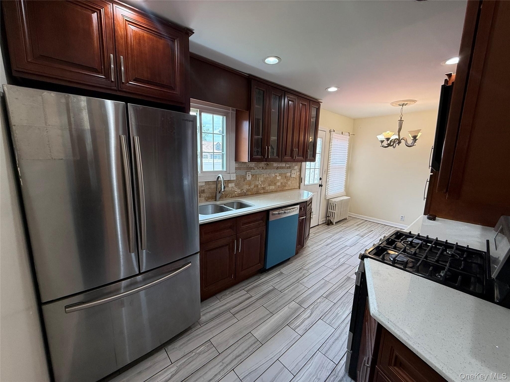 730 Cottage St - Photo 5