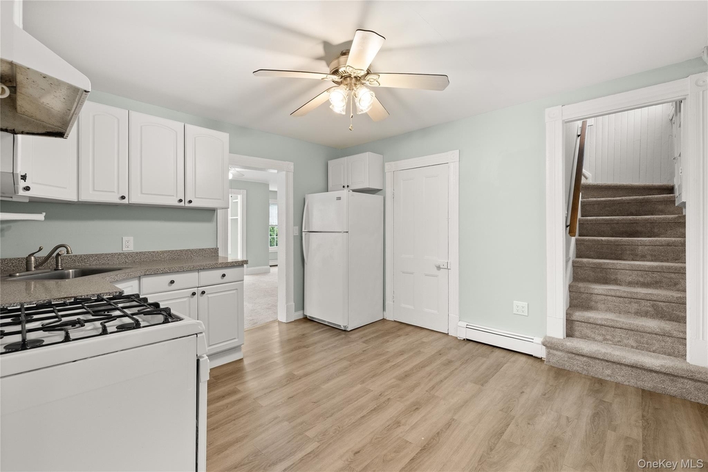 10 Dale Drive - Photo 8