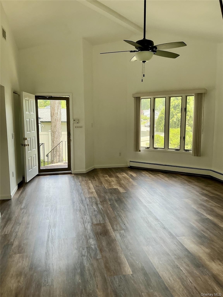 31 Cottage Drive - Photo 3