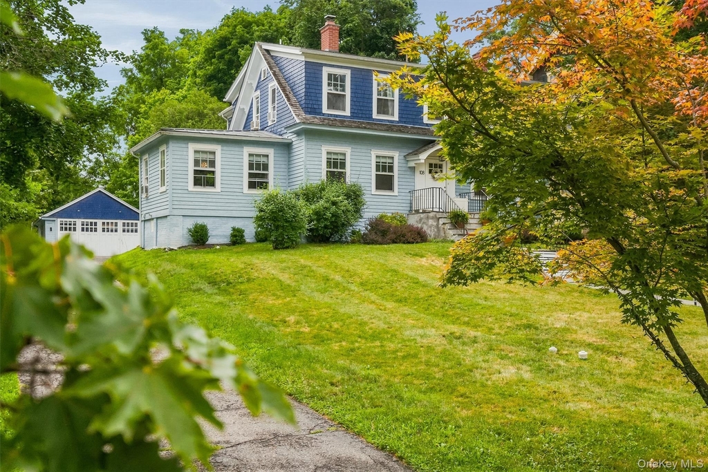 108 Hooker Avenue - Photo 4