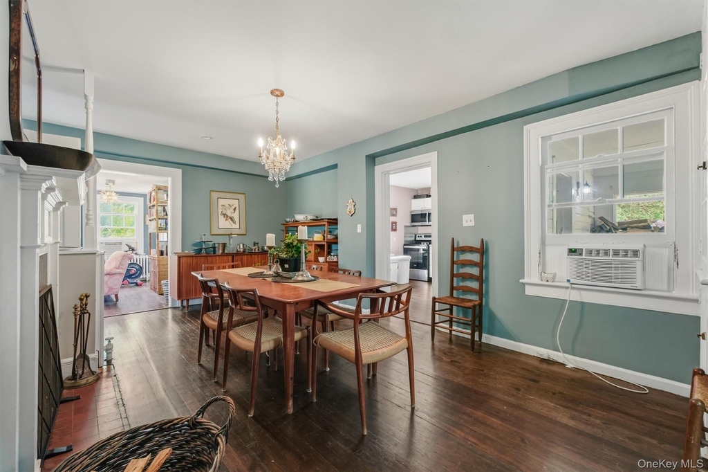 108 Hooker Avenue - Photo 13
