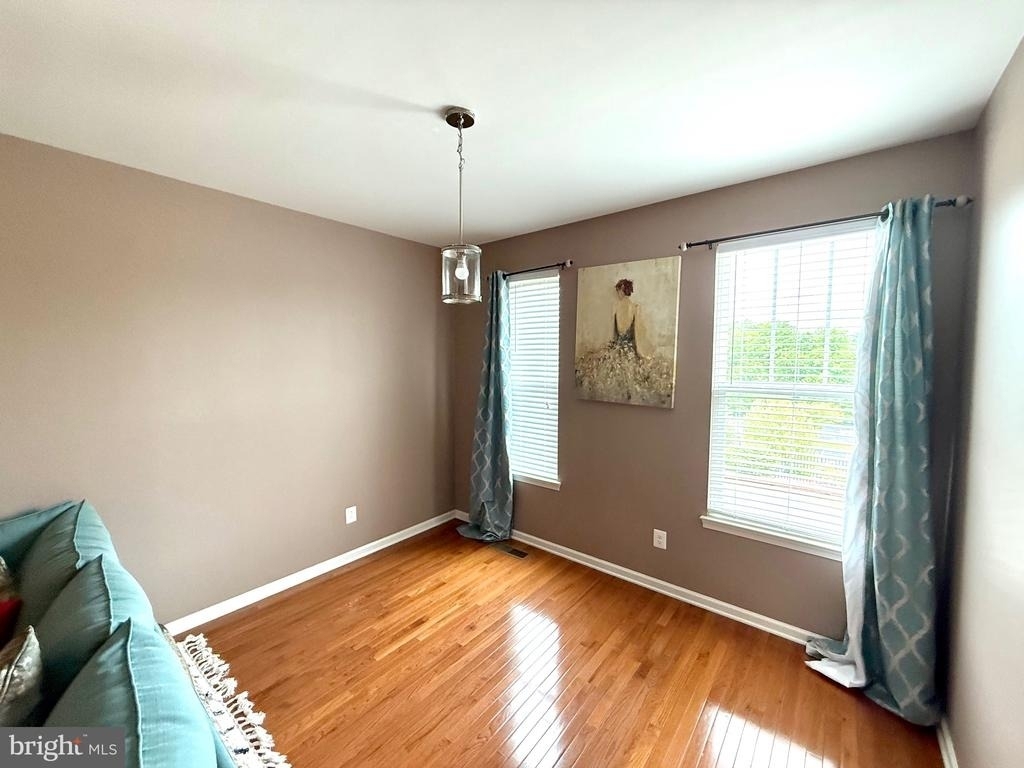 203 Spotswood Street - Photo 9