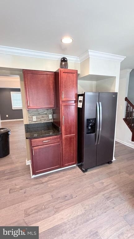2188 Mayflower Drive - Photo 3