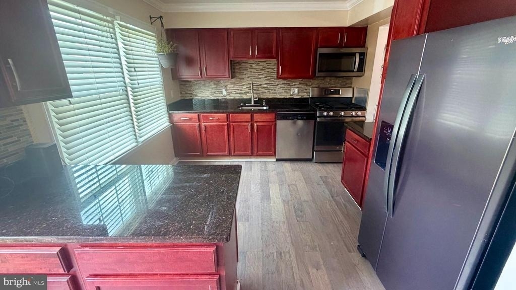 2188 Mayflower Drive - Photo 2