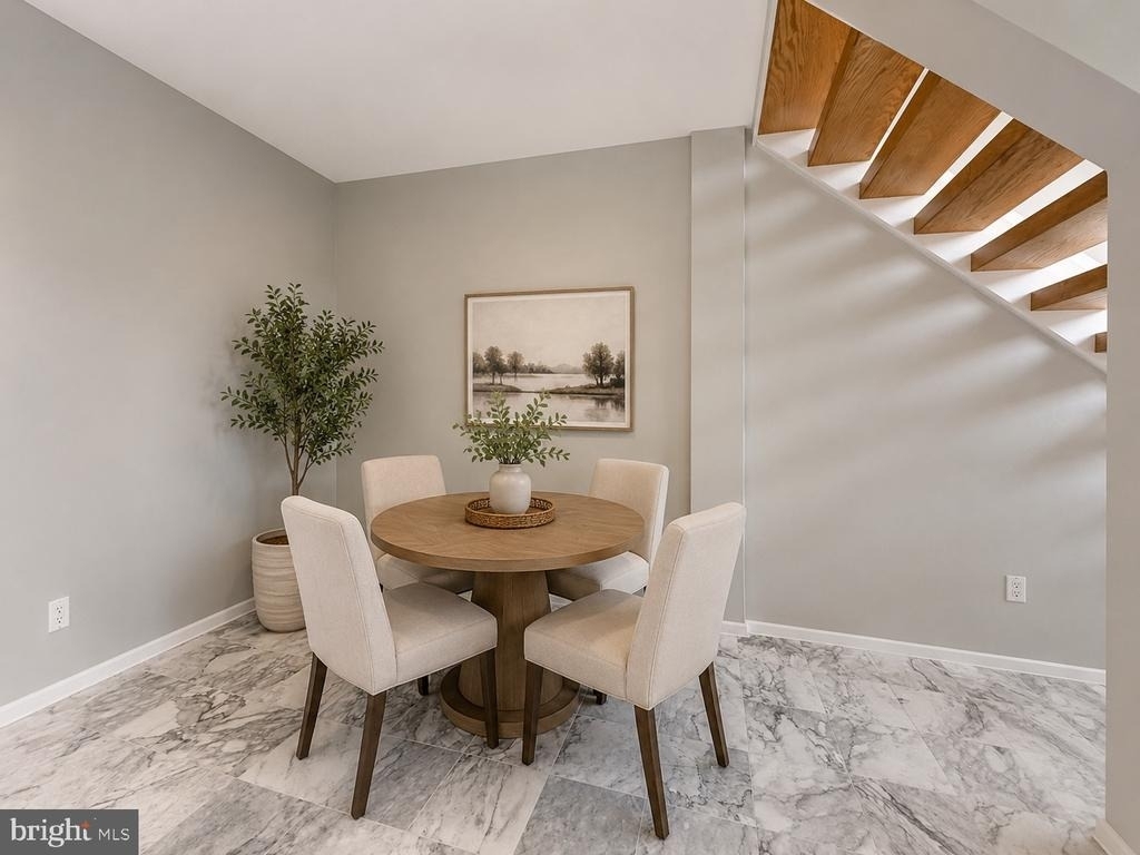 1975 Lakeport Way - Photo 10