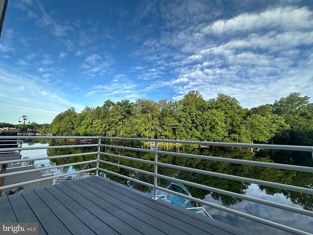 1975 Lakeport Way - Photo 26