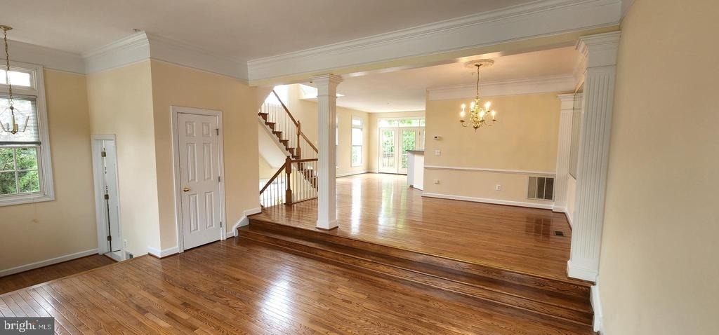 8021 Kidwell Town Court - Photo 4