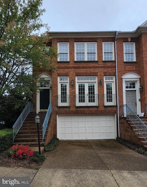 8021 Kidwell Town Court - Photo 0