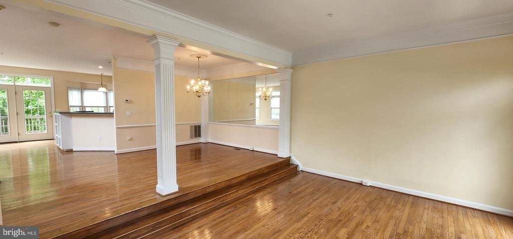 8021 Kidwell Town Court - Photo 2