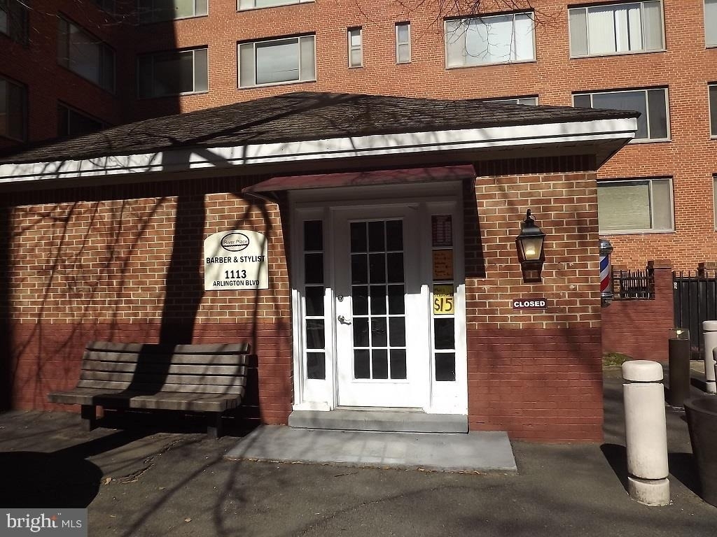 1011 Arlington Boulevard - Photo 16
