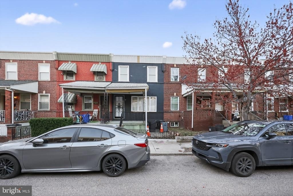 2710 S Fairhill Street - Photo 4