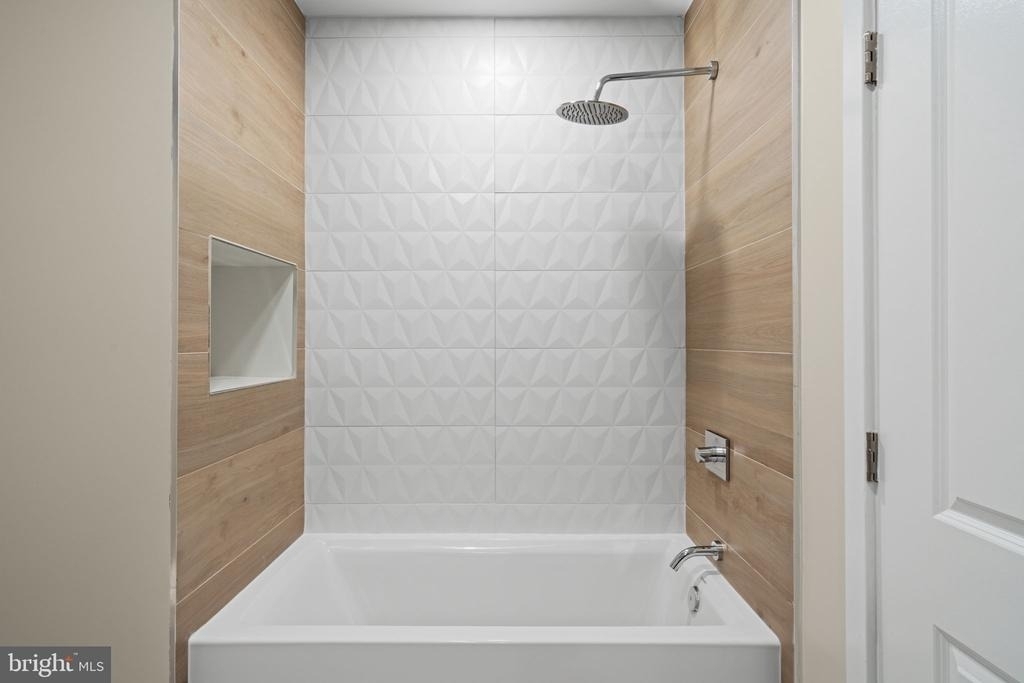 648 N 36th Street - Photo 21