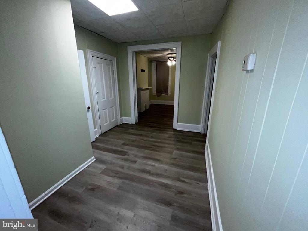 2445 N Bancroft Street - Photo 2