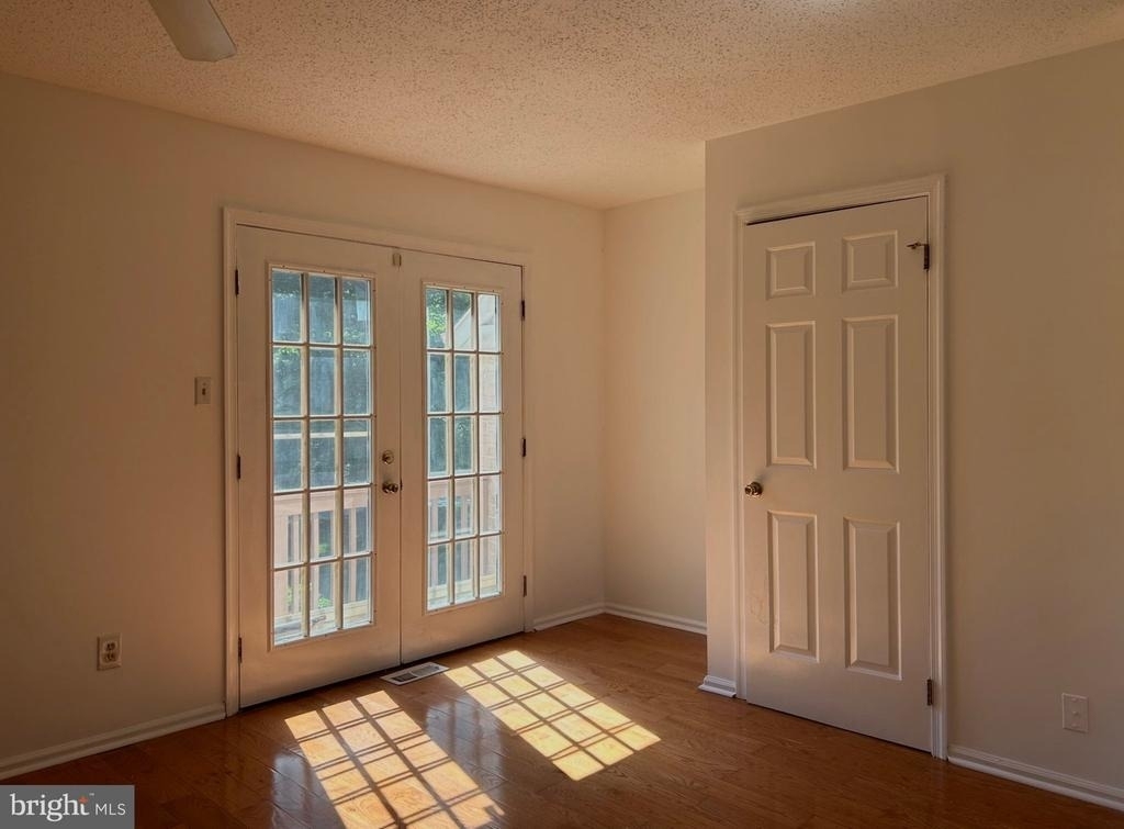 15 Rampart Drive - Photo 4