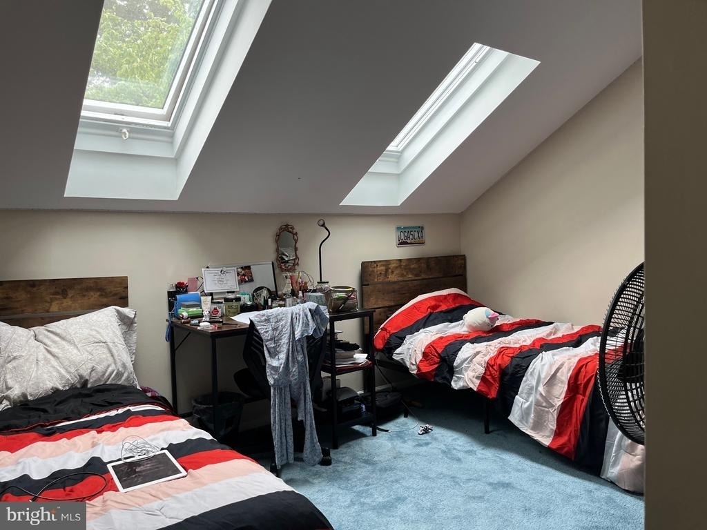 93 Beacon - Photo 14