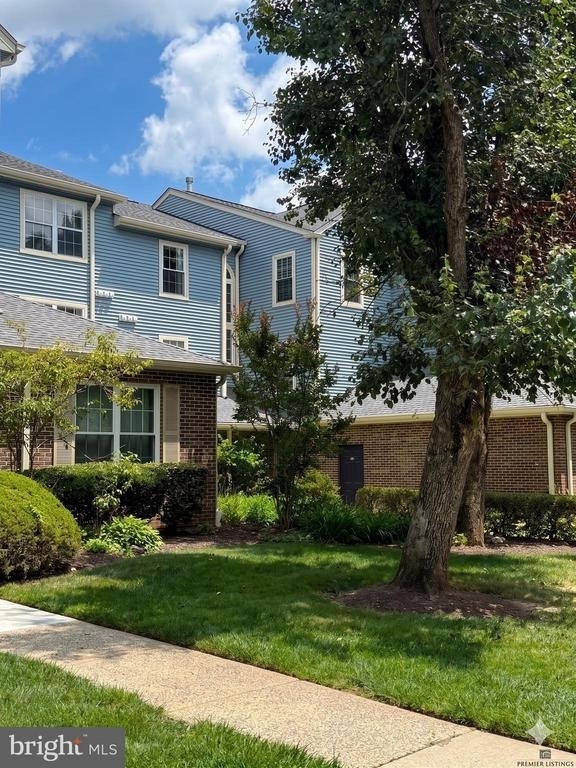 4332 Bayberry Court - Photo 2