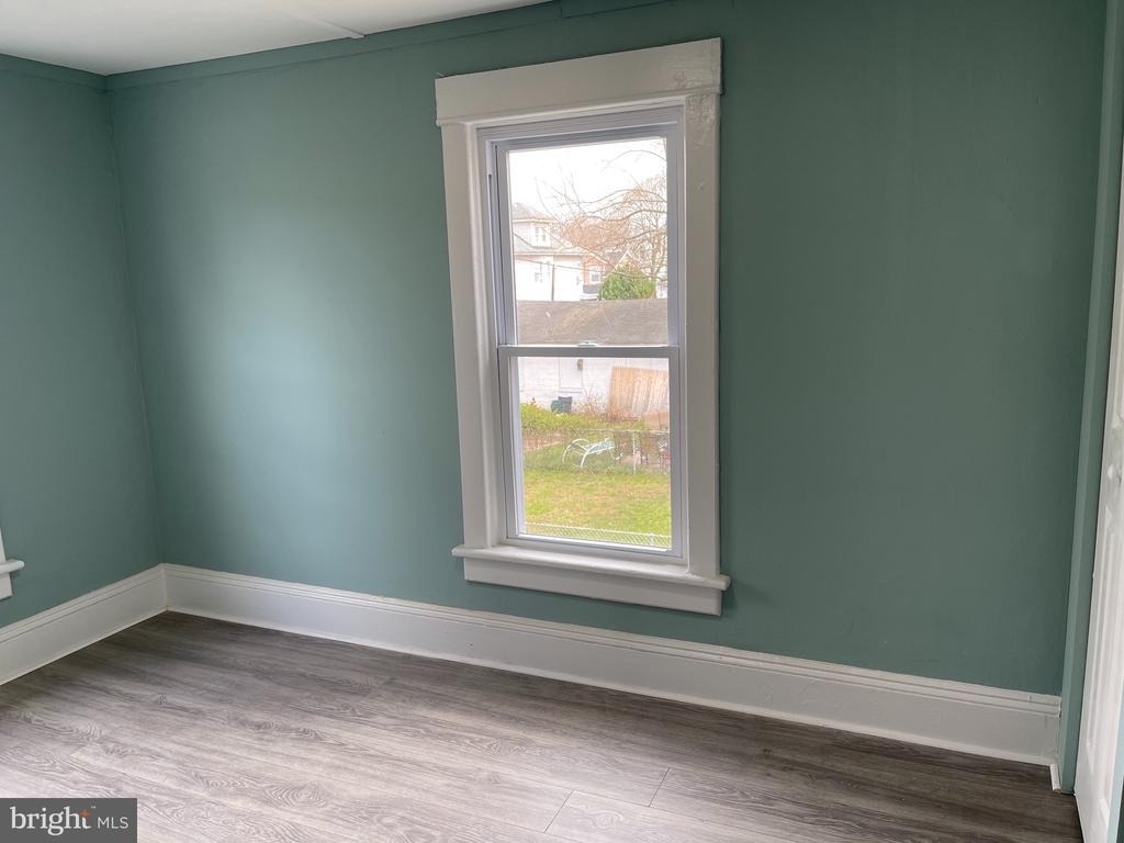 436-438 Schiller Avenue - Photo 11