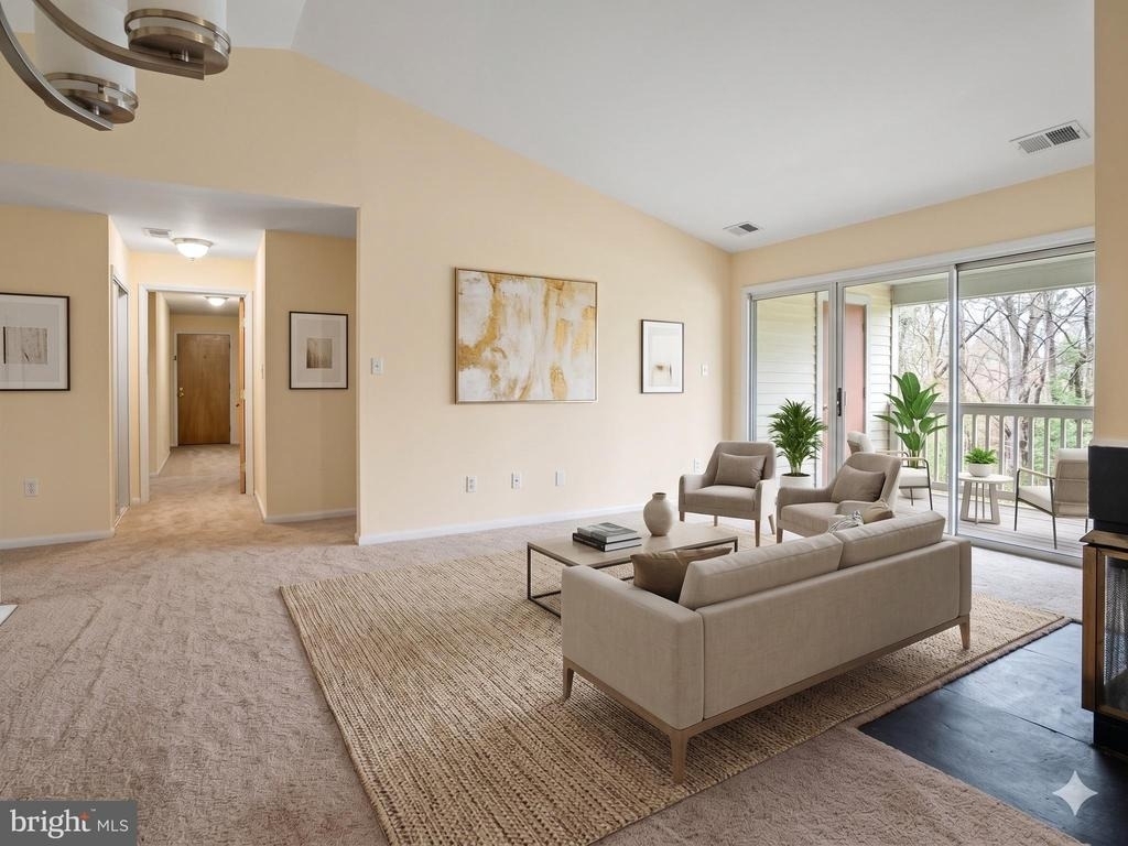 101 Claridge Court - Photo 2