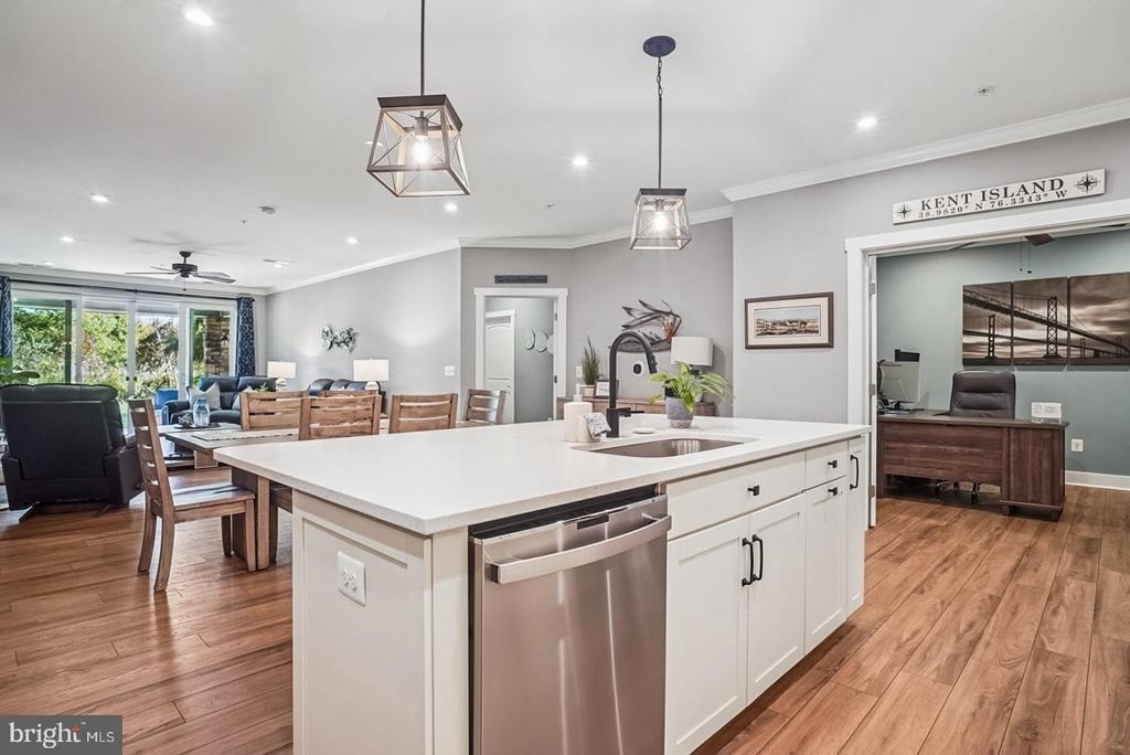 3000 Herons Nest Way - Photo 6
