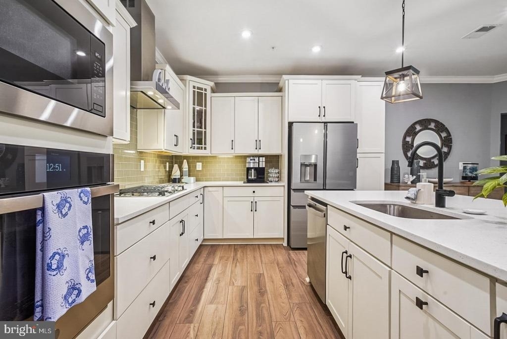 3000 Herons Nest Way - Photo 3