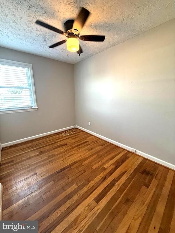 3841 26th Avenue - Photo 2