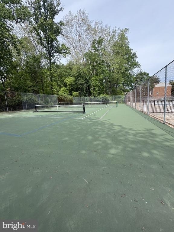 10403 Montrose Avenue - Photo 23