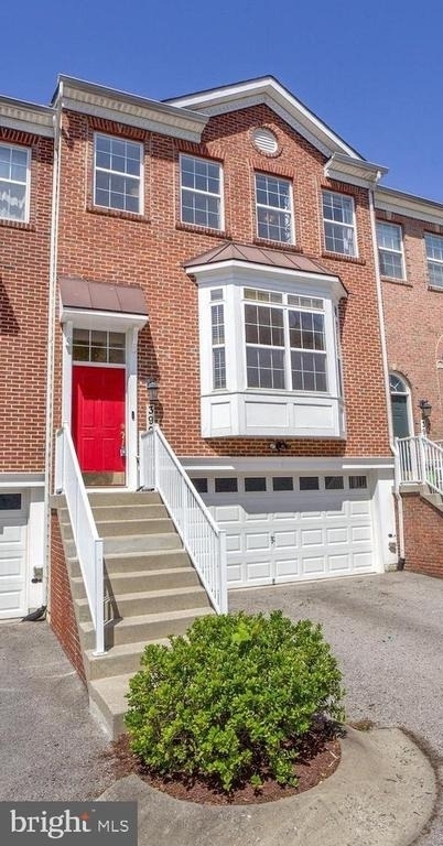 3905 Chelsea Park Lane - Photo 0