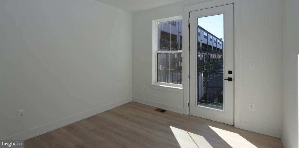 117 E Cromwell Street - Photo 29