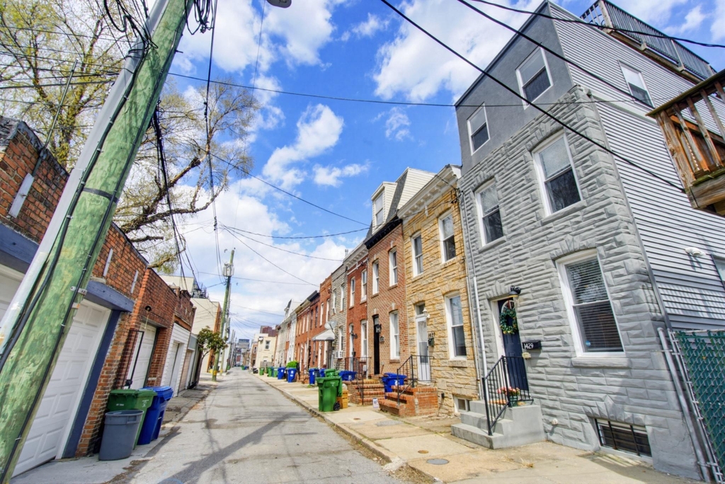1429 Olive Street - Photo 32