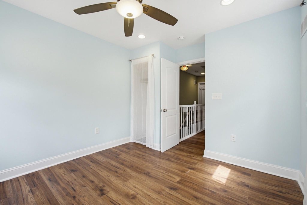 1429 Olive Street - Photo 17