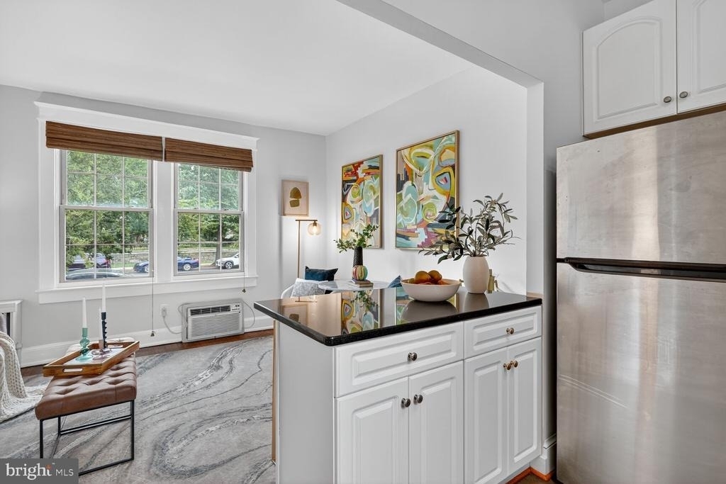 3026 Wisconsin Avenue Nw - Photo 5