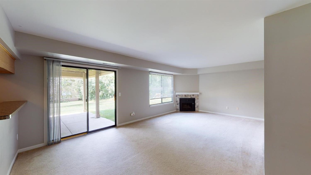 275 Briarcrest Drive - Photo 4
