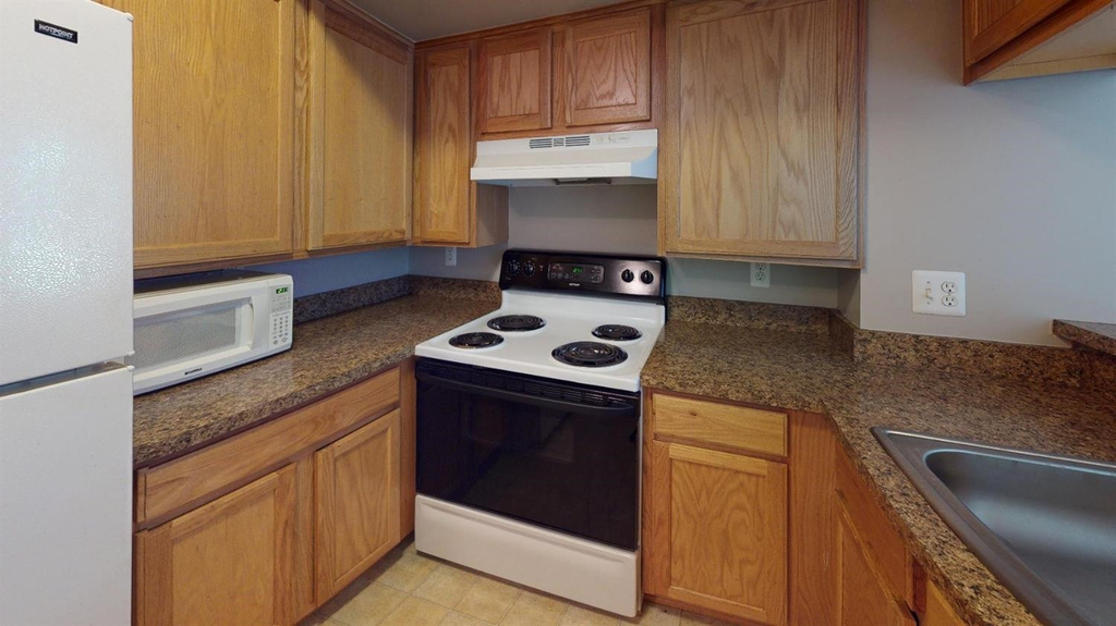 275 Briarcrest Drive - Photo 3