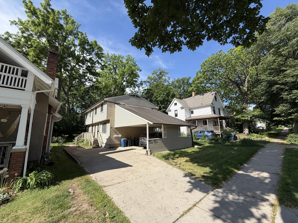 1707 Dexter Avenue - Photo 31