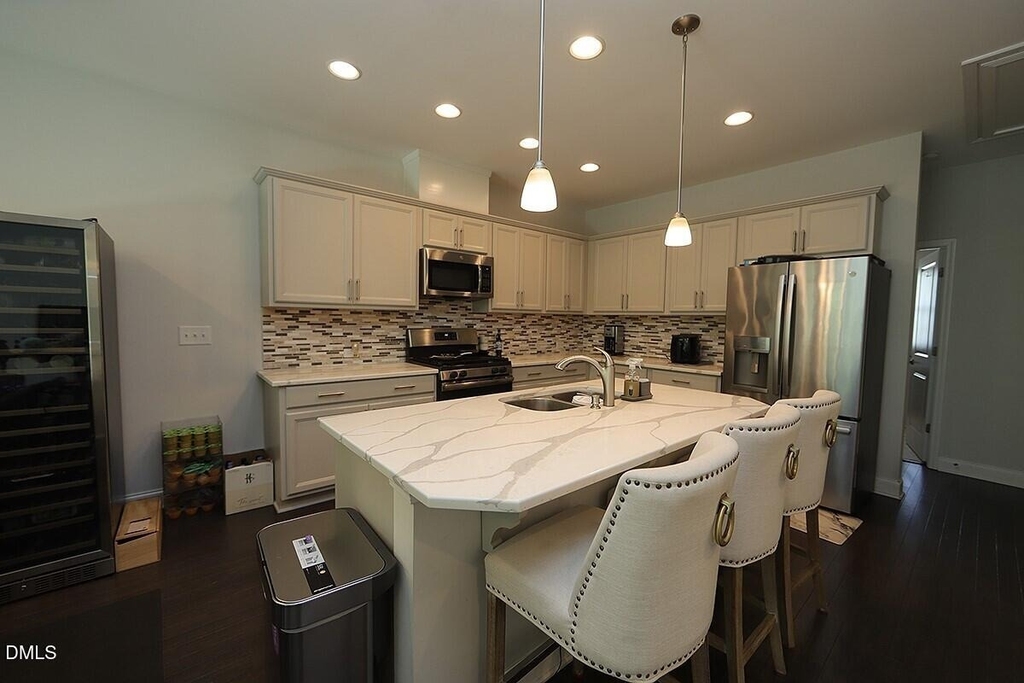 159 Manordale Drive - Photo 8