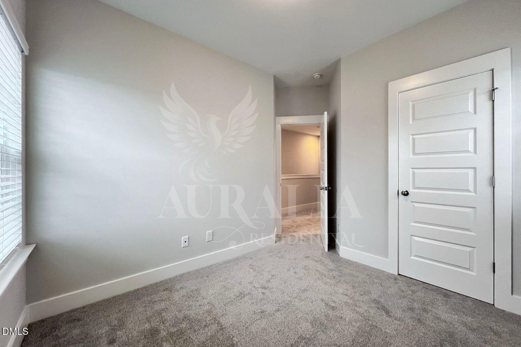 8520 Silsbee Drive - Photo 32