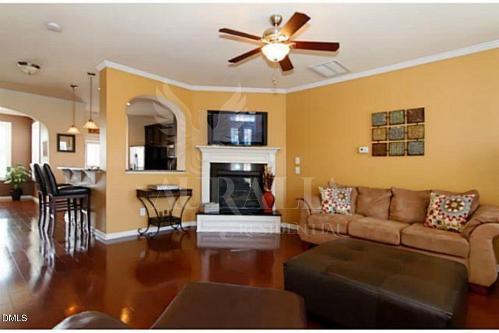 9310 Wooden Road - Photo 3