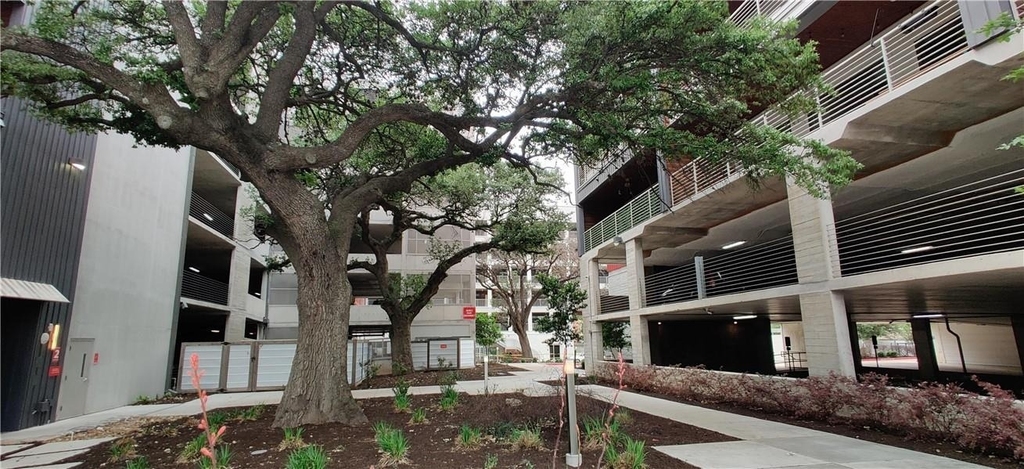 4361 S Congress Ave - Photo 31