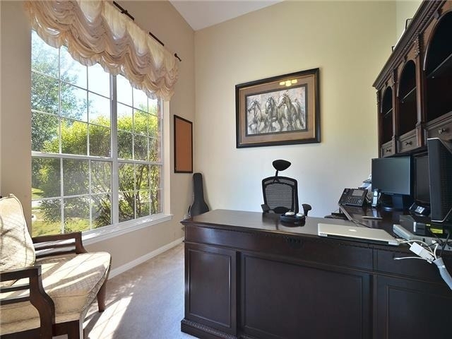 2409 Tivoli Dr - Photo 10
