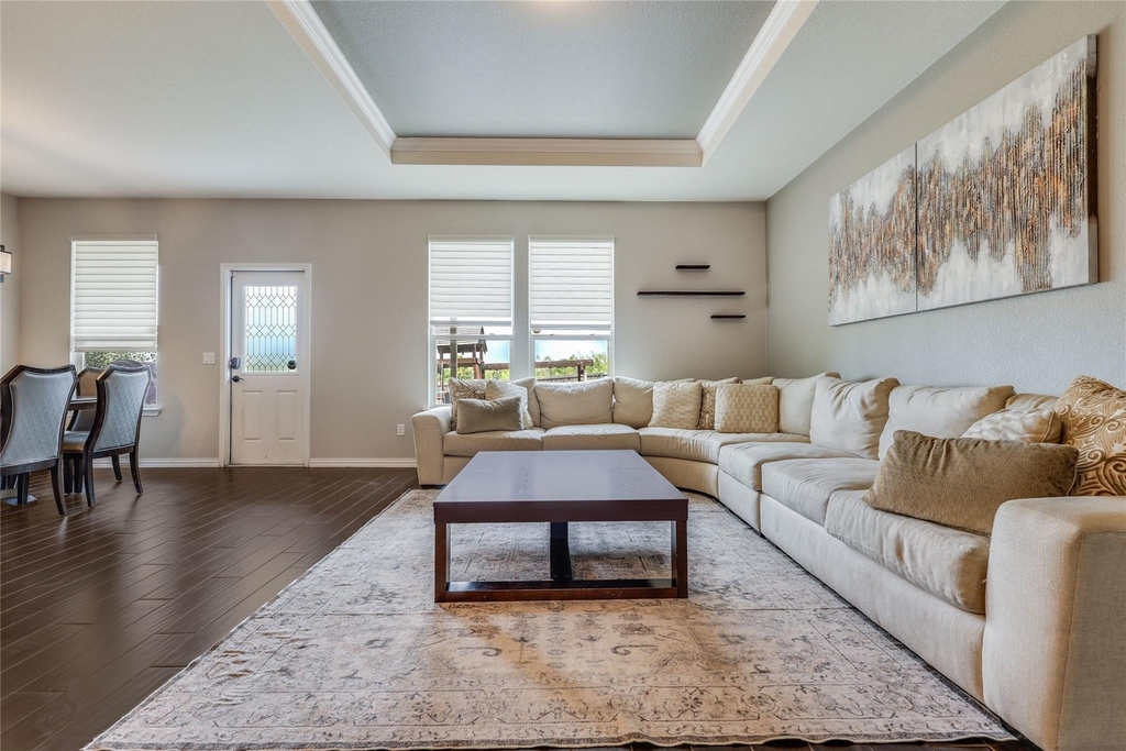 7013 Armagh Dr - Photo 2