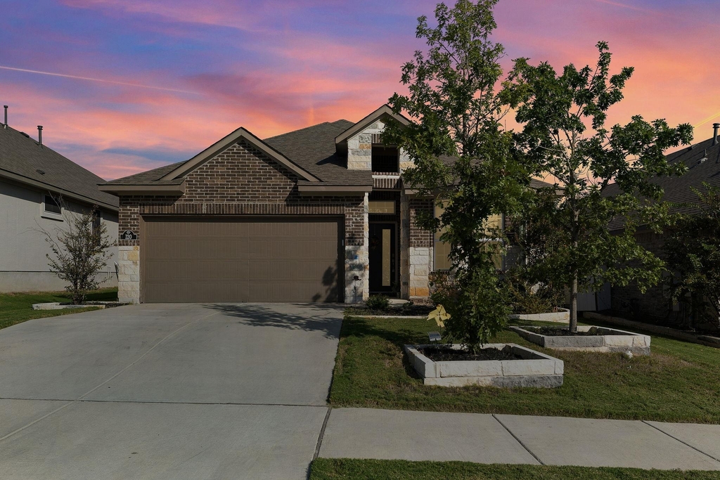 120 Upland Dr - Photo 0