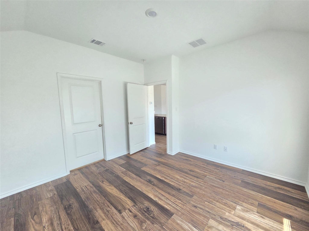 3305 Dusted Daisey St - Photo 31
