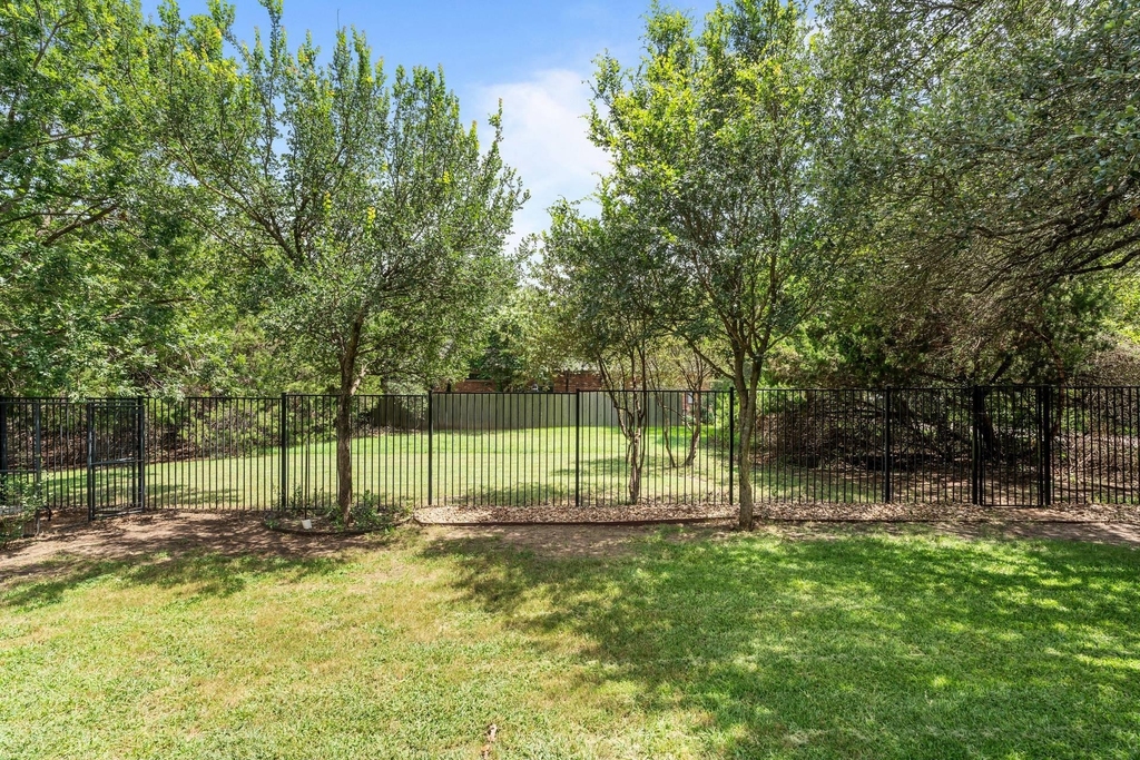 420 Wild Rose Dr - Photo 36