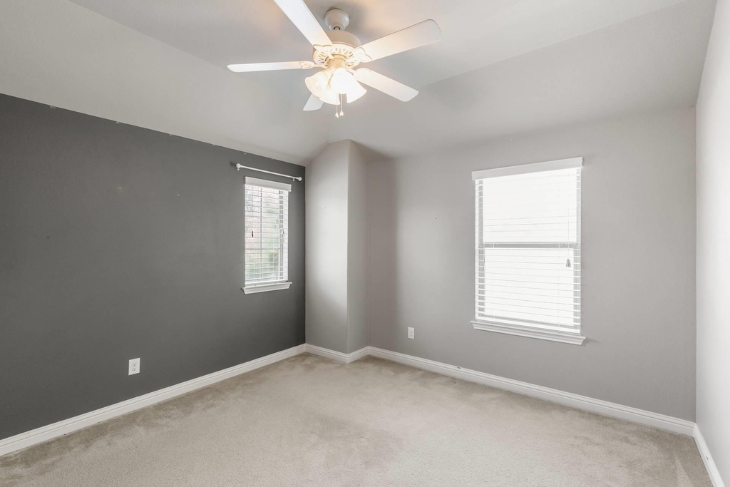 420 Wild Rose Dr - Photo 25