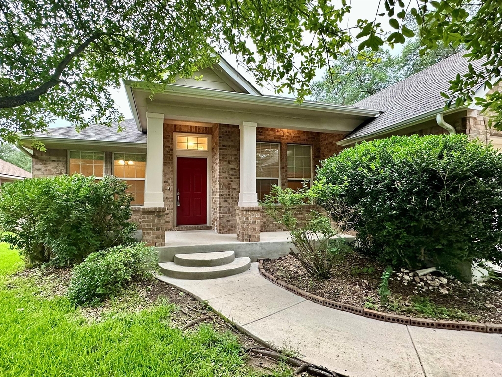 315 Sendero Ln - Photo 2